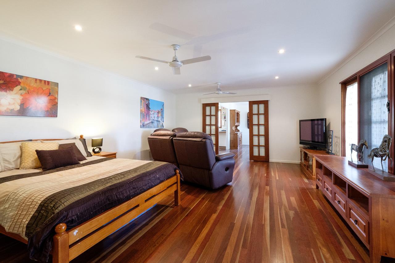Home At Southside Central Bundaberg Eksteriør billede